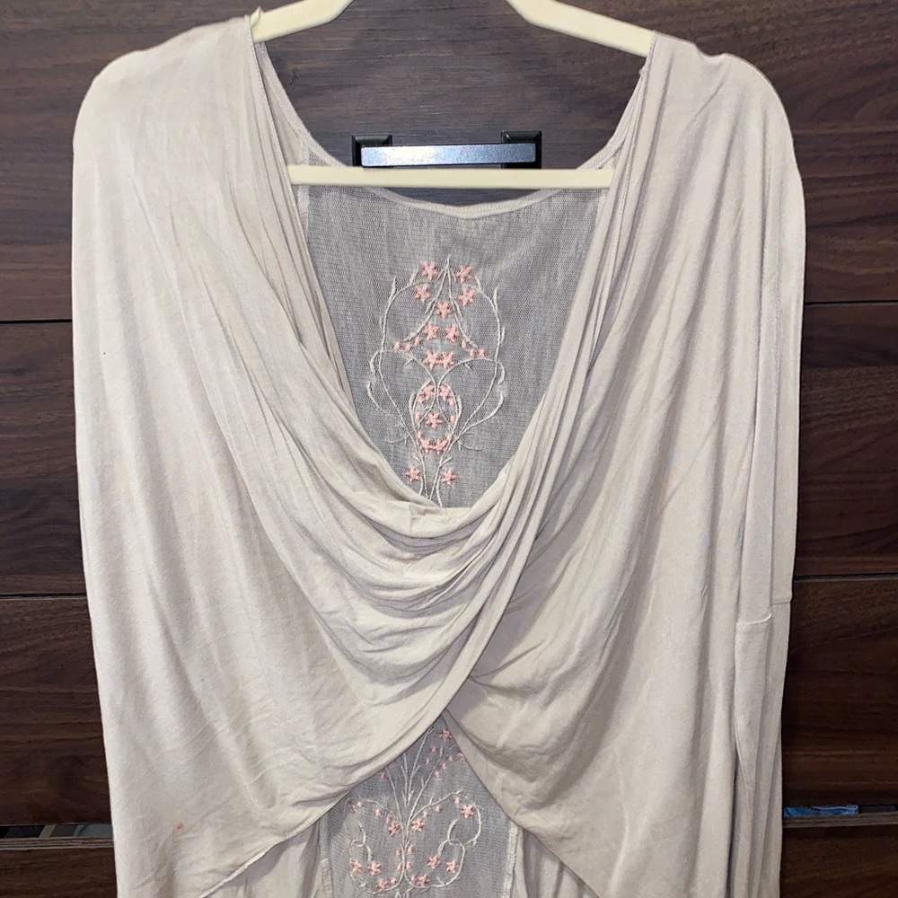Scoop neck blouse